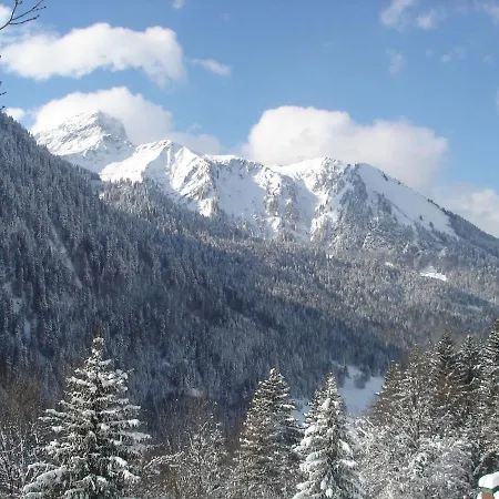 Chalet In Chatel Near Les Portes Du Soleil 샬레 *