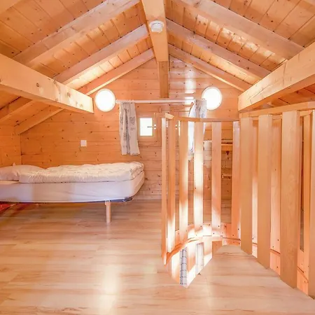 Chalet In Chatel Near Les Portes Du Soleil בקתה