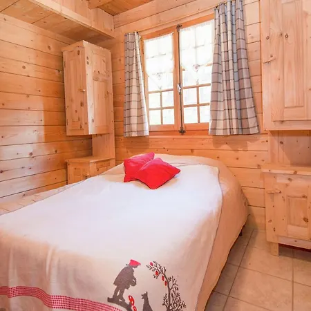 Chalet In Chatel Near Les Portes Du Soleil בקתה *