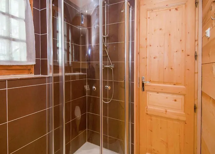 Chalet In Chatel Near Les Portes Du Soleil 샬레